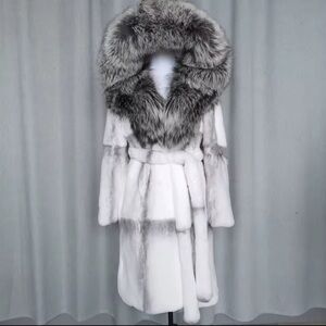 Luxurious White and Gray Real Fur Coat